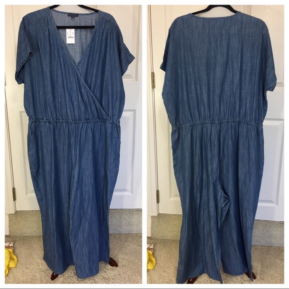 NWT! J.Crew Mercantile Chambray Wrap Jumpsuit - Picture 2 of 6